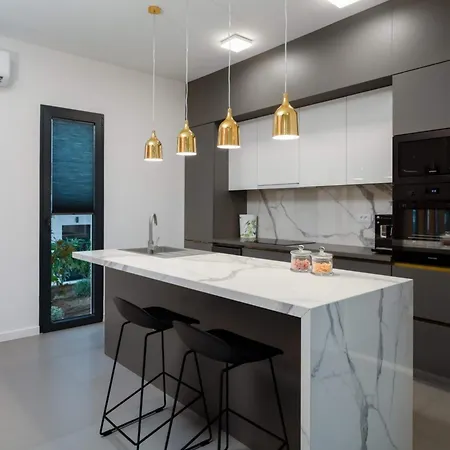 Appartement Beautifully Landscaped *